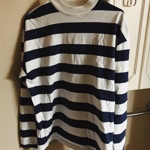 PacSun Long Sleeve T Shirt. Size Small
